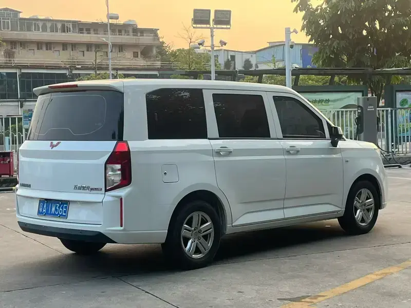 2019 Wuling Hongguang Plus с пробегом 60 000 км