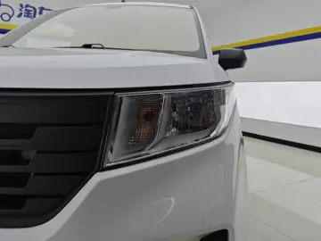 2020 Wuling Hongguang Plus с пробегом 37 000 км
