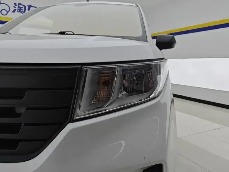 2020 Wuling Hongguang Plus с пробегом 37 000 км
