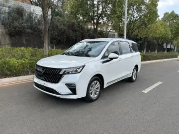 2022 Wuling Jiachen с пробегом 42 000 км
