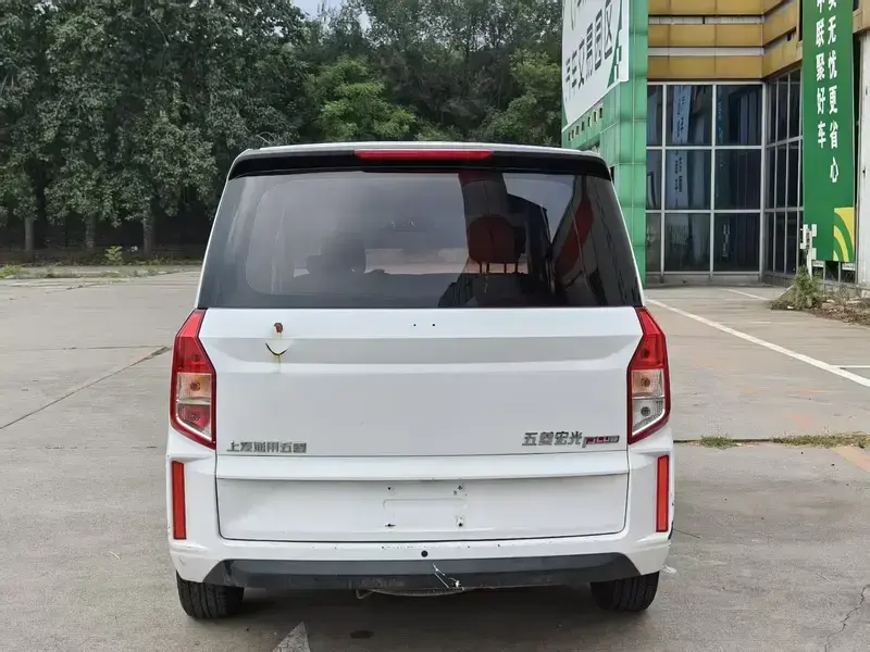 2020 Wuling Hongguang Plus с пробегом 58 000 км