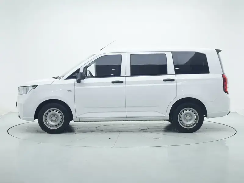 2020 Wuling Hongguang Plus с пробегом 19 000 км