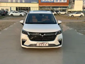 2022 Wuling Jiachen с пробегом 69 000 км