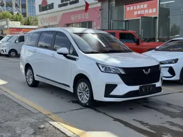 2022 Wuling Jiachen с пробегом 47 800 км