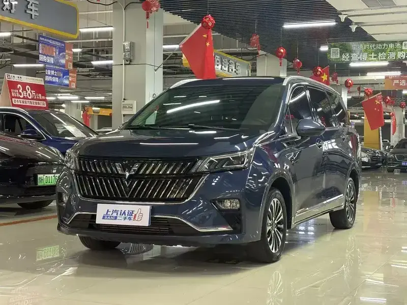 2022 Wuling Jiachen с пробегом 25 000 км