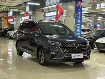 2022 Wuling Jiachen с пробегом 25 000 км