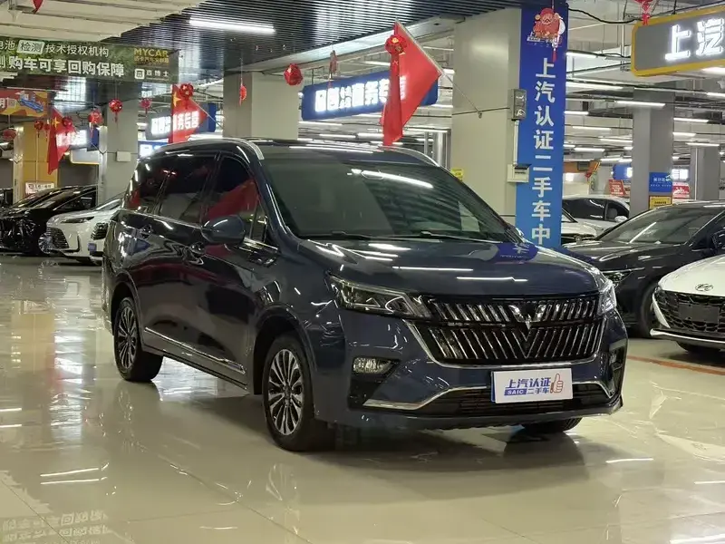 2022 Wuling Jiachen с пробегом 25 000 км