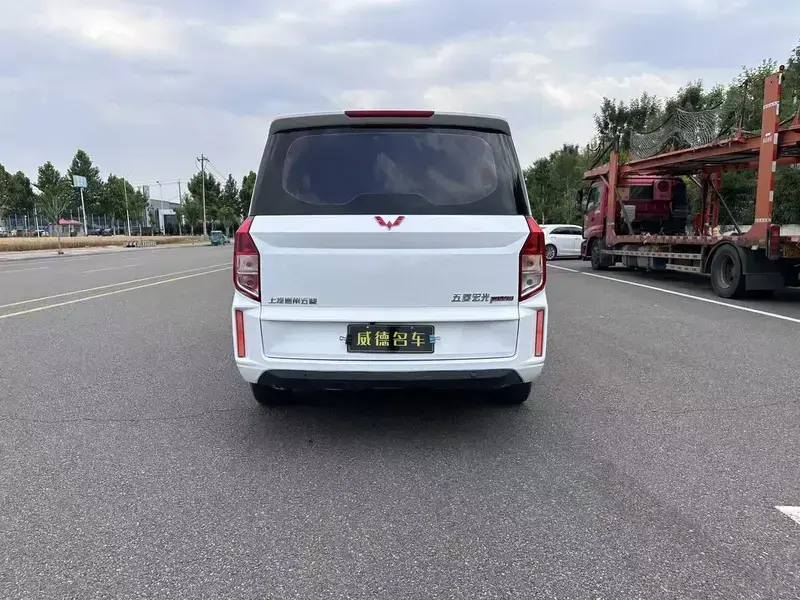2019 Wuling Hongguang Plus с пробегом 130 000 км