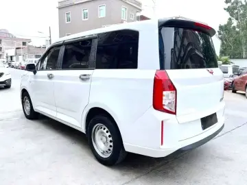 2020 Wuling Hongguang Plus с пробегом 109 000 км