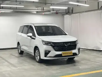 2022 Wuling Jiachen с пробегом 13 100 км