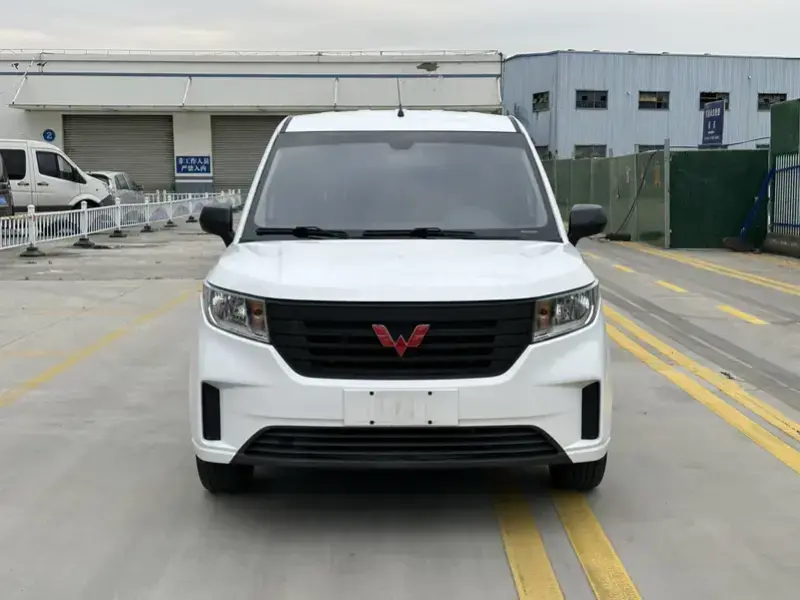 2020 Wuling Hongguang Plus с пробегом 54 000 км