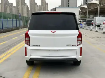 2020 Wuling Hongguang Plus с пробегом 54 000 км