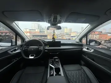2022 Wuling Jiachen с пробегом 22 500 км
