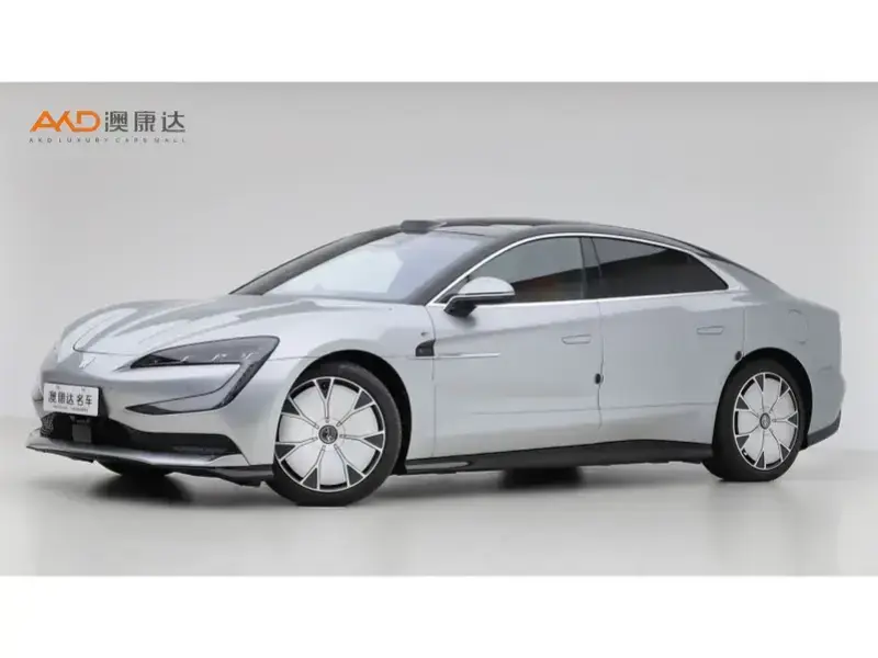 2025 BYD Yangwang U7 с пробегом 11 900 км