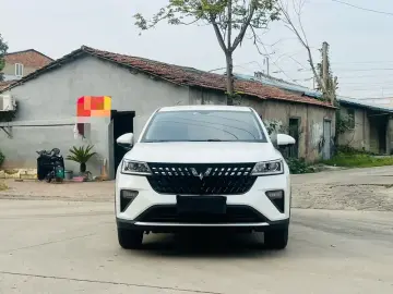 2023 Wuling Xingchi с пробегом 19 000 км