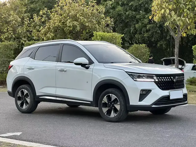2022 Wuling Xingchi с пробегом 30 000 км