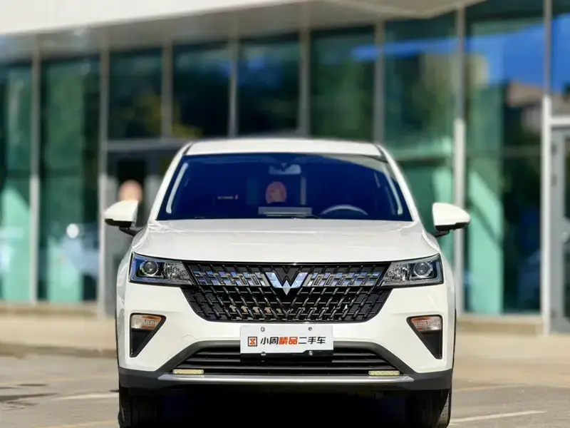 2023 Wuling Xingchi с пробегом 32 000 км
