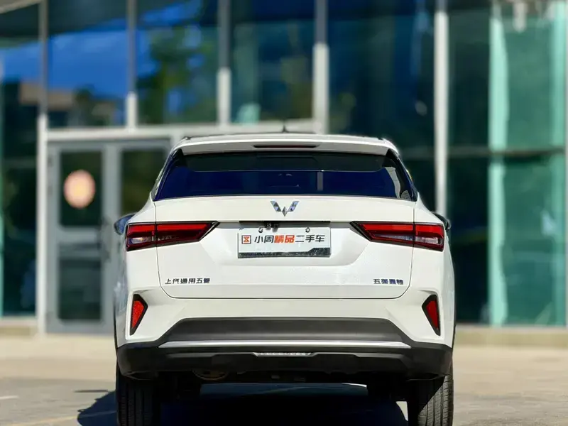 2023 Wuling Xingchi с пробегом 32 000 км