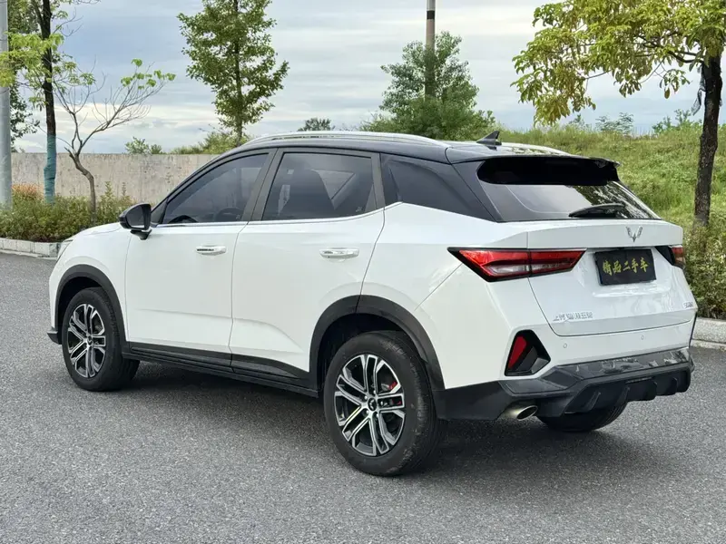2022 Wuling Xingchi с пробегом 24 000 км