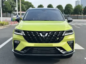 2022 Wuling Xingchi с пробегом 52 000 км