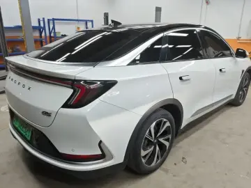2022 Arcfox Alpha S с пробегом 22 000 км
