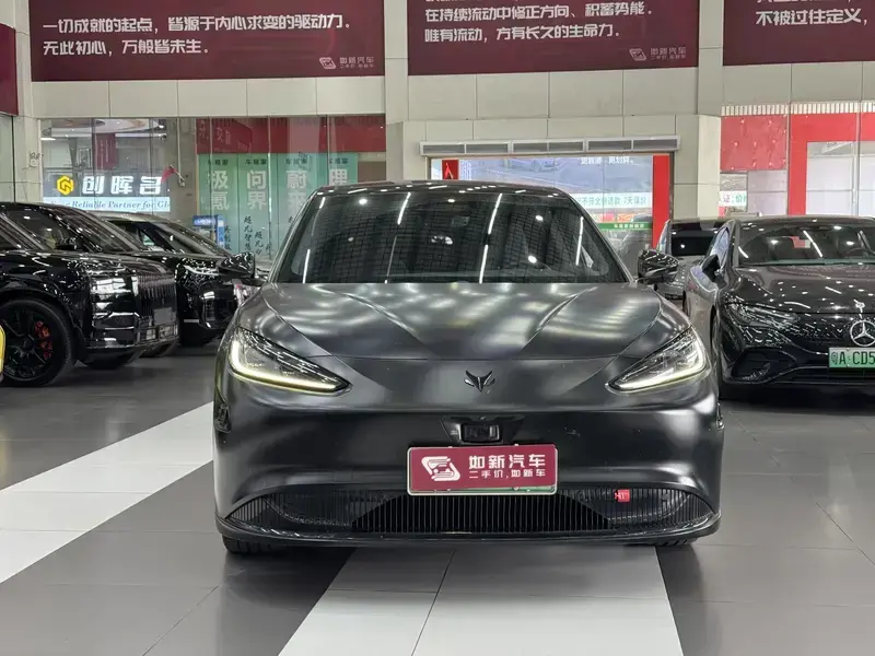 2023 Arcfox Alpha S с пробегом 65 000 км