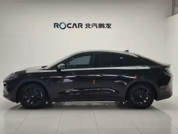 2023 Arcfox Alpha S с пробегом 33 000 км