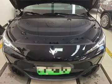 2024 Arcfox Alpha S5 с пробегом 20 000 км