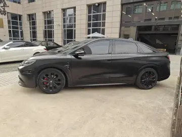 2022 Arcfox Alpha S с пробегом 61 000 км