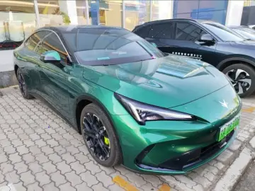2026 Arcfox Alpha S5 с пробегом 9 600 км