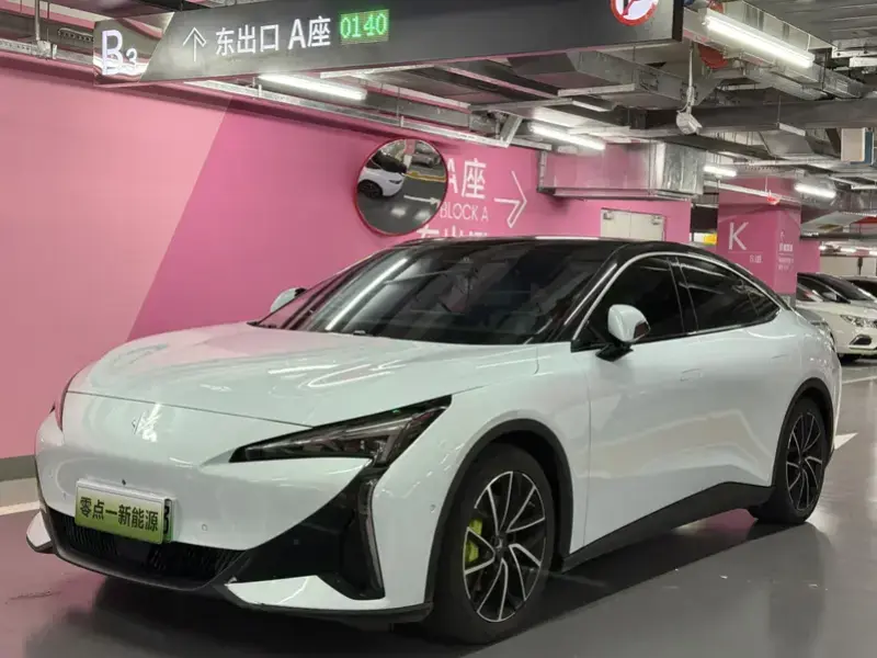 2024 Arcfox Alpha S5 с пробегом 115 000 км