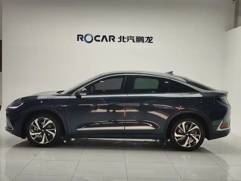 2022 Arcfox Alpha S с пробегом 54 000 км