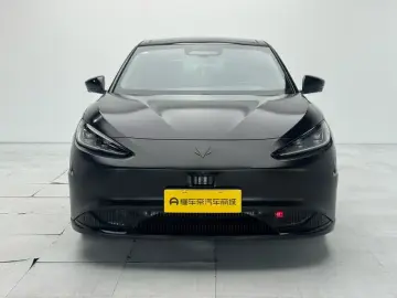 2022 Arcfox Alpha S с пробегом 38 000 км