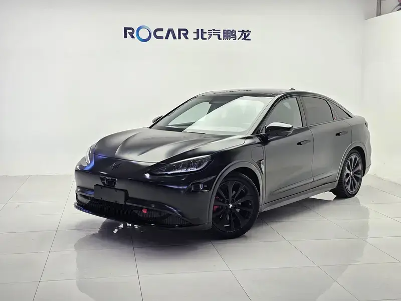 2022 Arcfox Alpha S с пробегом 49 000 км