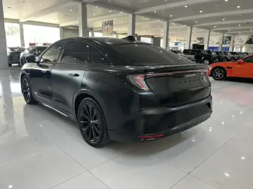2022 Arcfox Alpha S с пробегом 49 000 км