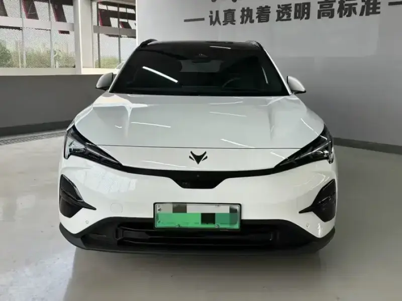 2025 Arcfox Alpha T5 с пробегом 33 000 км