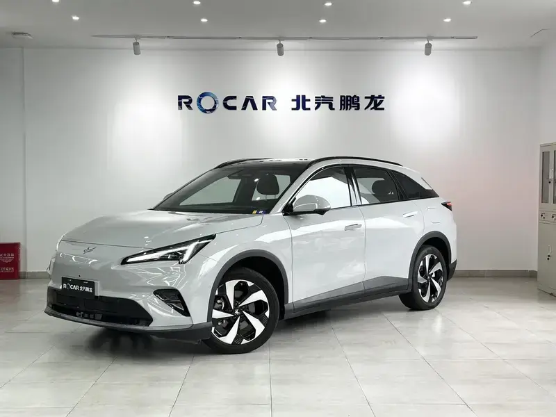 2026 Arcfox Alpha T5 с пробегом 26 000 км
