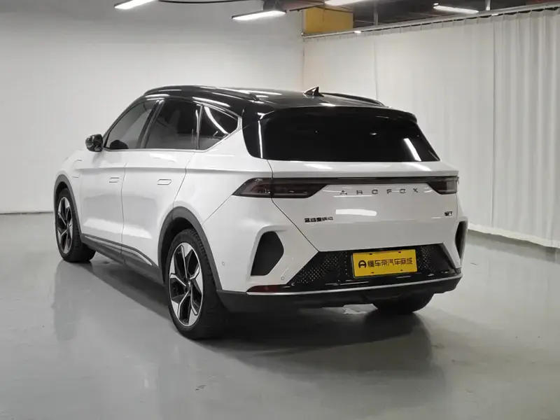 2021 Arcfox Alpha T с пробегом 52 500 км