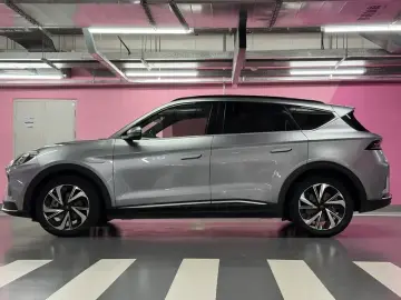 2023 Arcfox Alpha T с пробегом 75 000 км