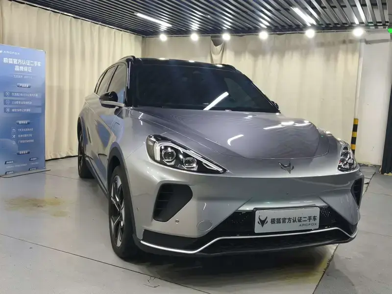 2023 Arcfox Alpha T с пробегом 56 000 км