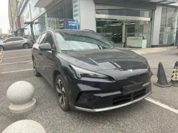 2026 Arcfox Alpha T5 с пробегом 24 000 км