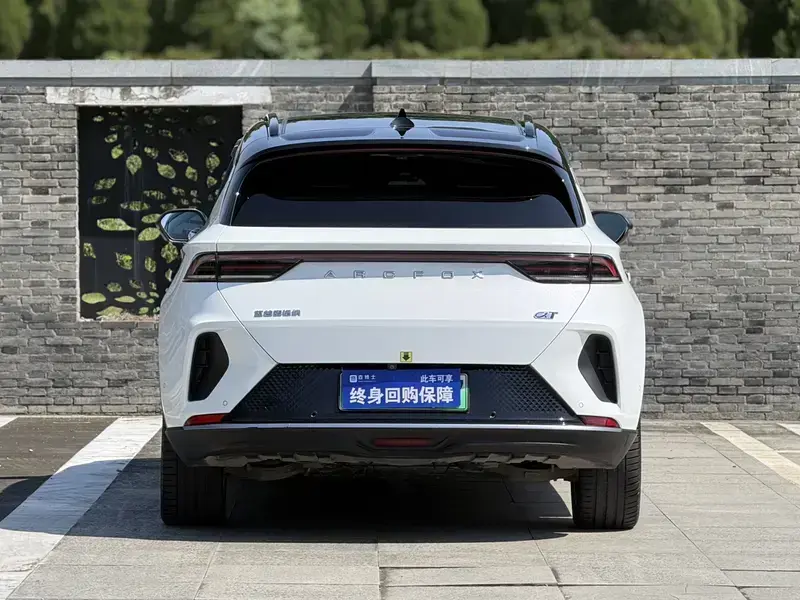 2022 Arcfox Alpha T с пробегом 90 000 км