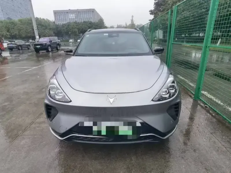 2023 Arcfox Alpha T с пробегом 37 000 км