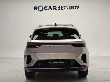 2025 Arcfox Alpha T6 с пробегом 25 000 км