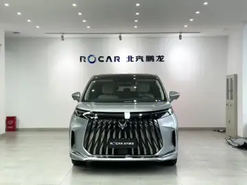 2026 Arcfox Wendao V9 с пробегом 4 200 км