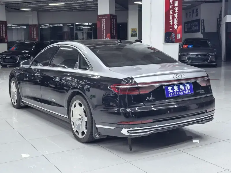 2021 Audi A8 с пробегом 86 000 км