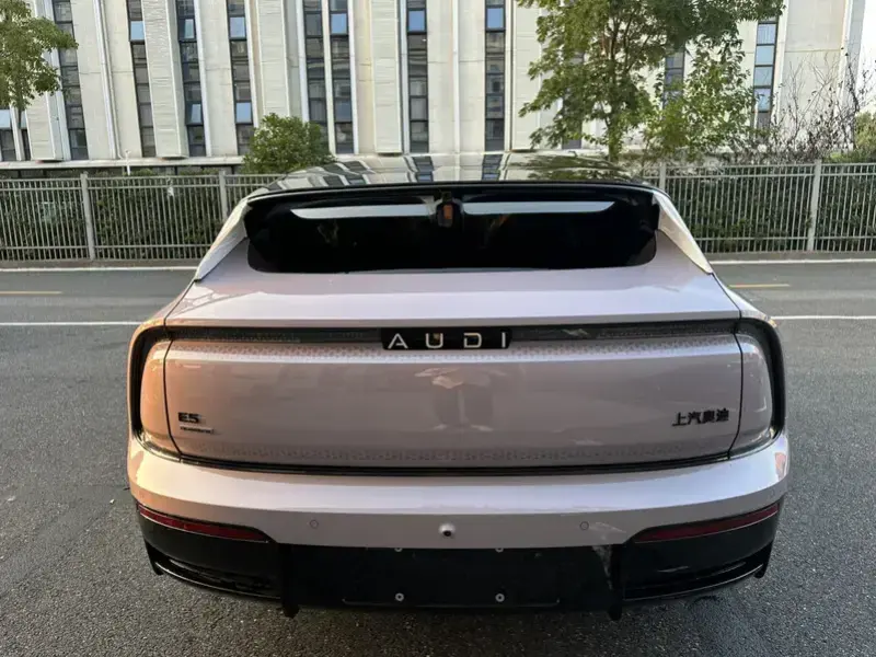 2026 Audi E5 с пробегом 100 км