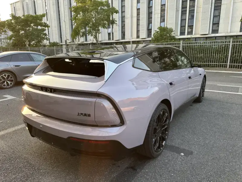 2026 Audi E5 с пробегом 100 км