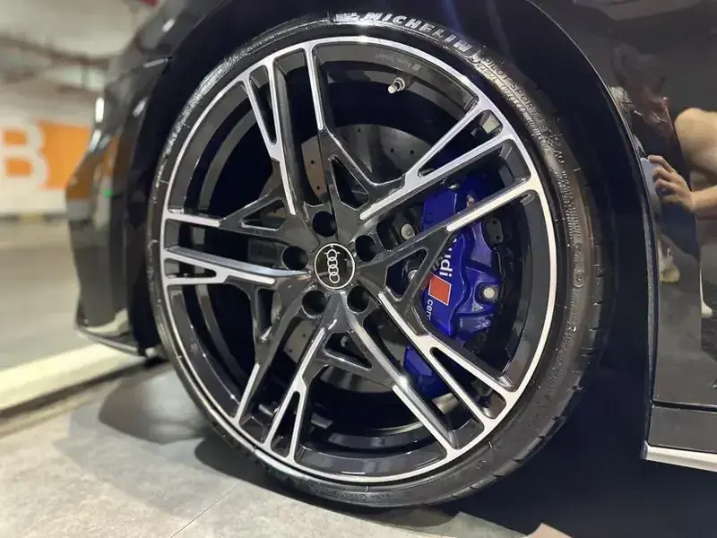 2022 Audi R8 с пробегом 8 800 км