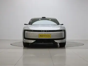 2026 Audi E5 с пробегом 10 700 км
